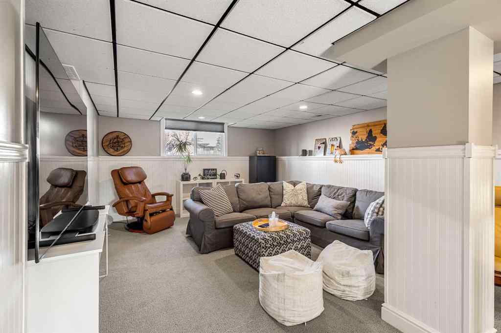 MLS® A2216203 - 219 Lake Rosen Crescent SE in Lake Bonavista Calgary, Residential