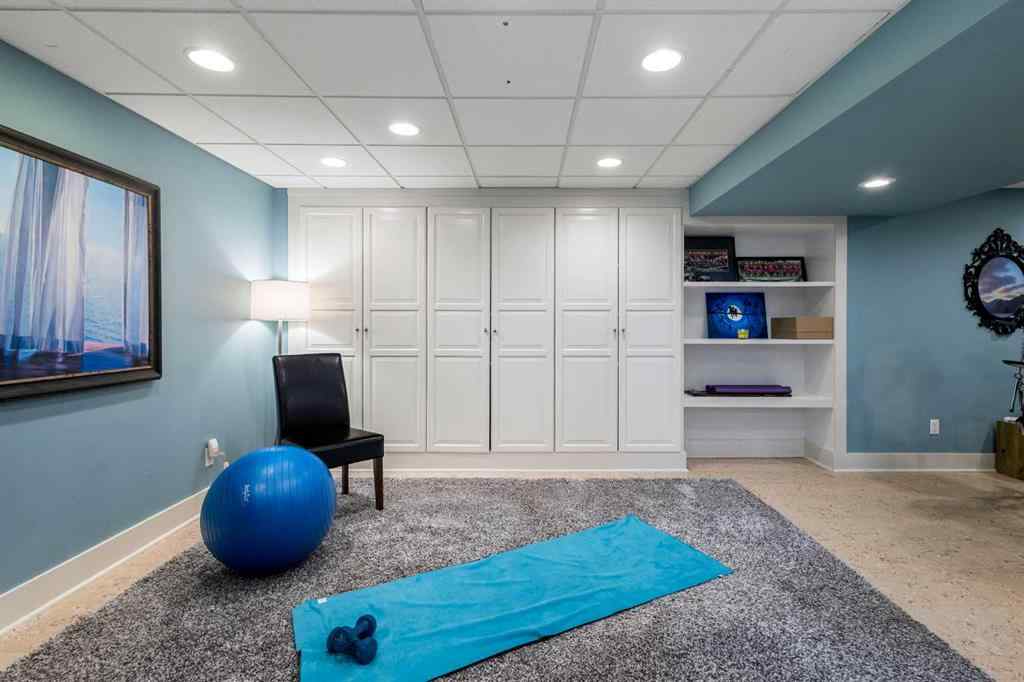 MLS® A2216203 - 219 Lake Rosen Crescent SE in Lake Bonavista Calgary, Residential