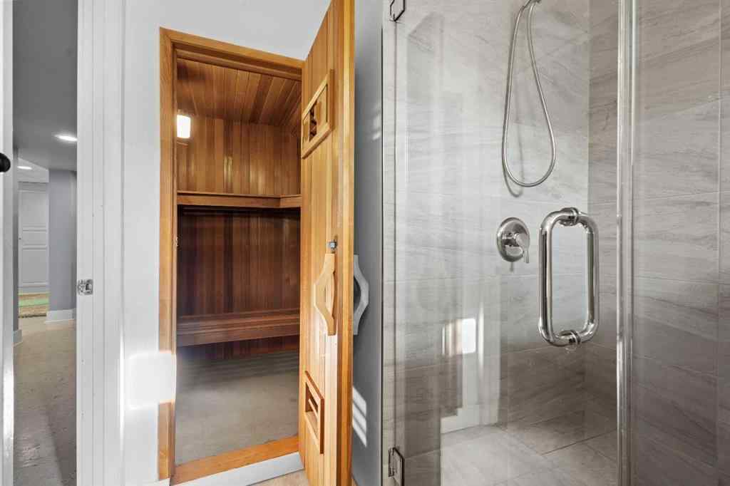 MLS® A2216203 - 219 Lake Rosen Crescent SE in Lake Bonavista Calgary, Residential