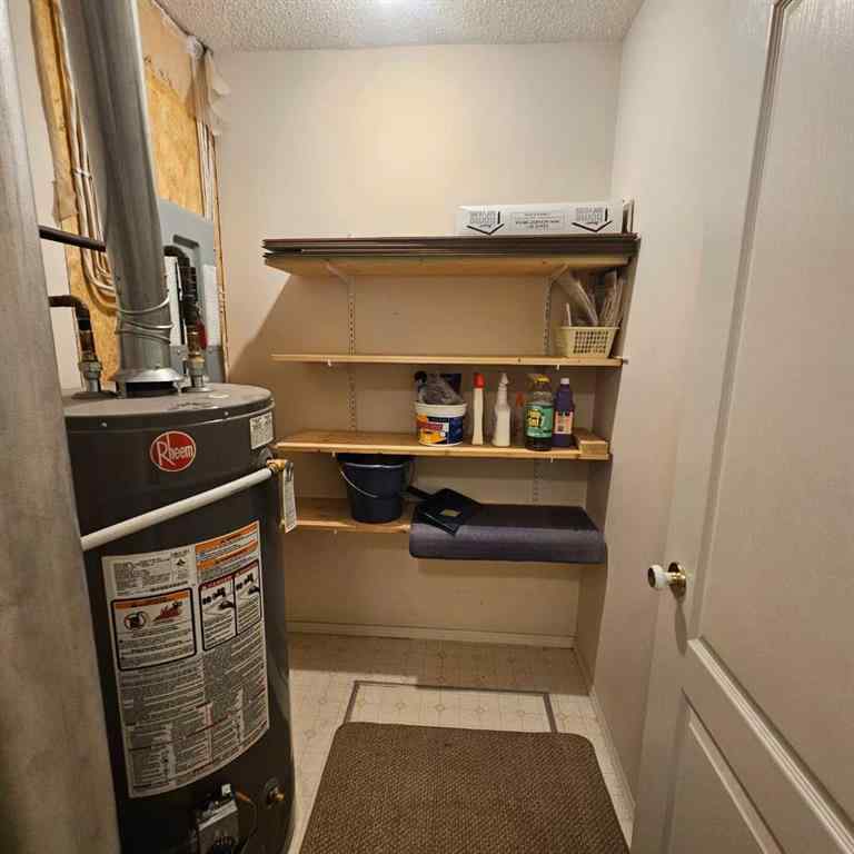 MLS® A2216225 - 722 50 Street   in Edson Edson, Residential