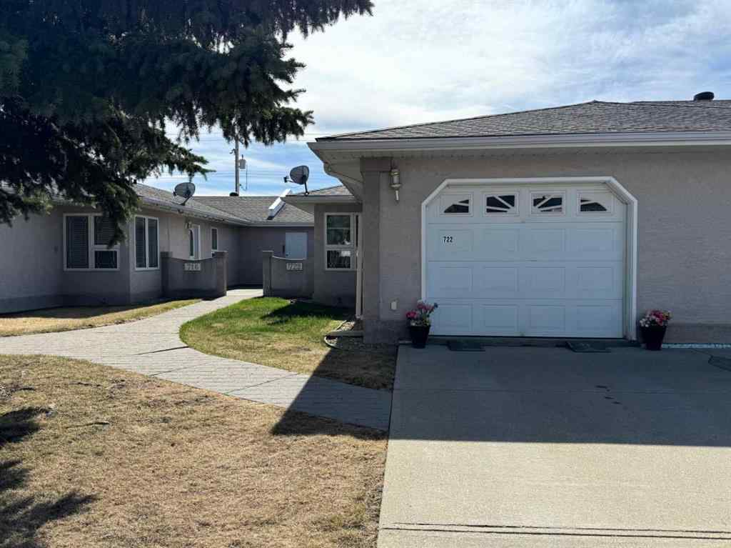 MLS® A2216225 - 722 50 Street   in Edson Edson, Residential