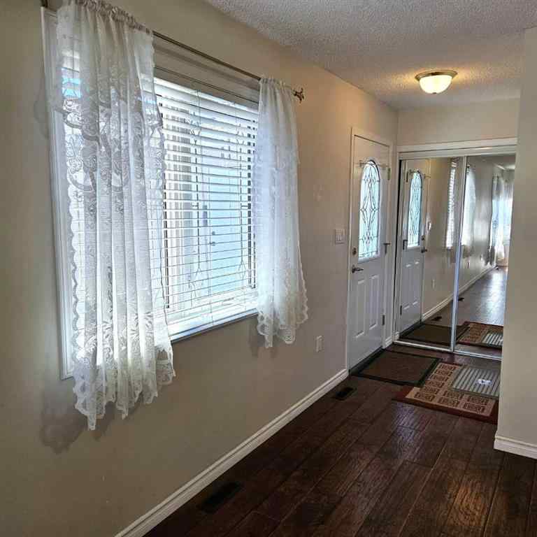 MLS® A2216225 - 722 50 Street   in Edson Edson, Residential