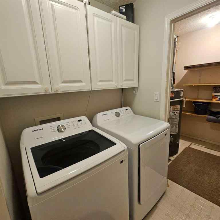 MLS® A2216225 - 722 50 Street   in Edson Edson, Residential