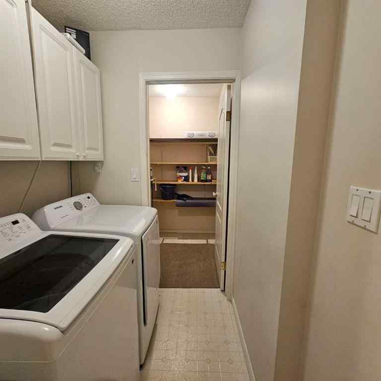 MLS® A2216225 - 722 50 Street   in Edson Edson, Residential