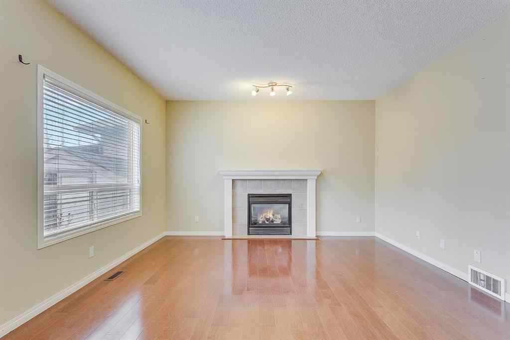 MLS® A2216232 - 596 Cougar Ridge Drive SW in Cougar Ridge Calgary, Residential