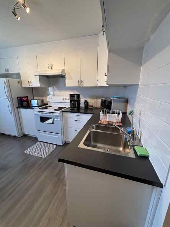 MLS® A2216391 - 5114 49th Street   in NONE High Prairie, Commercial