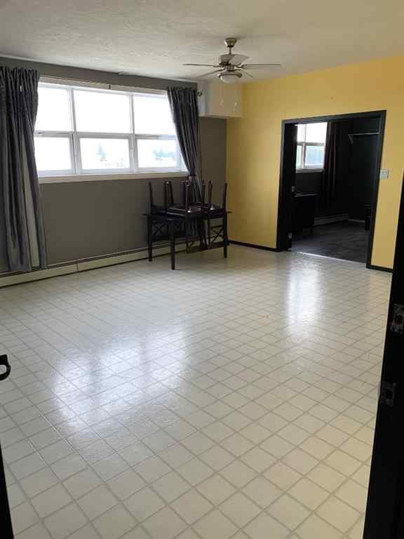 MLS® A2216391 - 5114 49th Street   in NONE High Prairie, Commercial