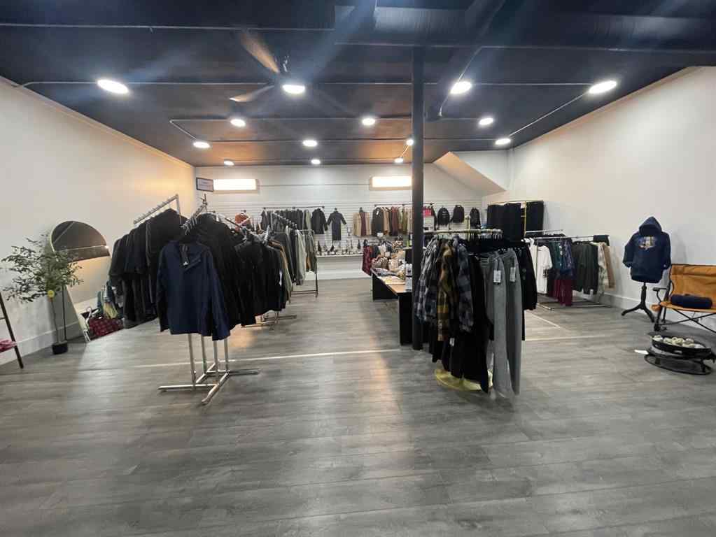 MLS® A2216391 - 5114 49th Street   in NONE High Prairie, Commercial