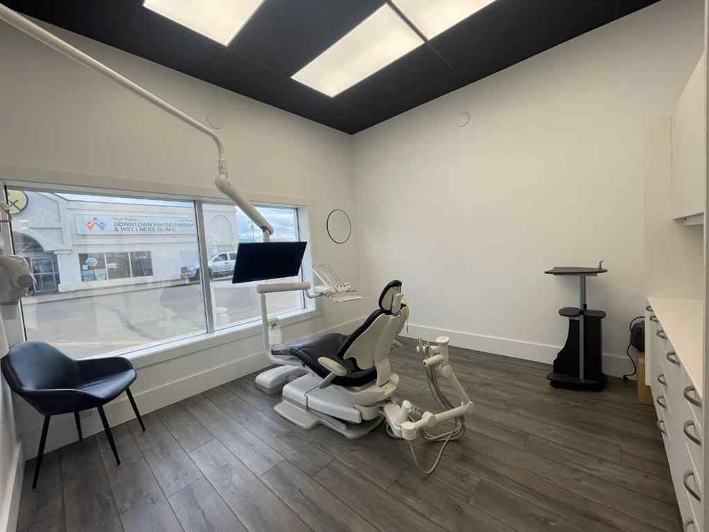 MLS® A2216391 - 5114 49th Street   in NONE High Prairie, Commercial