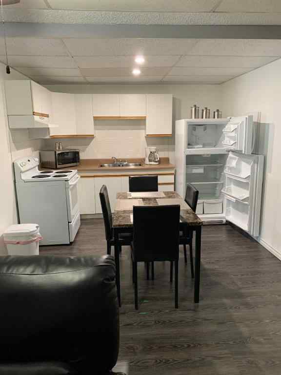 MLS® A2216391 - 5114 49th Street   in NONE High Prairie, Commercial