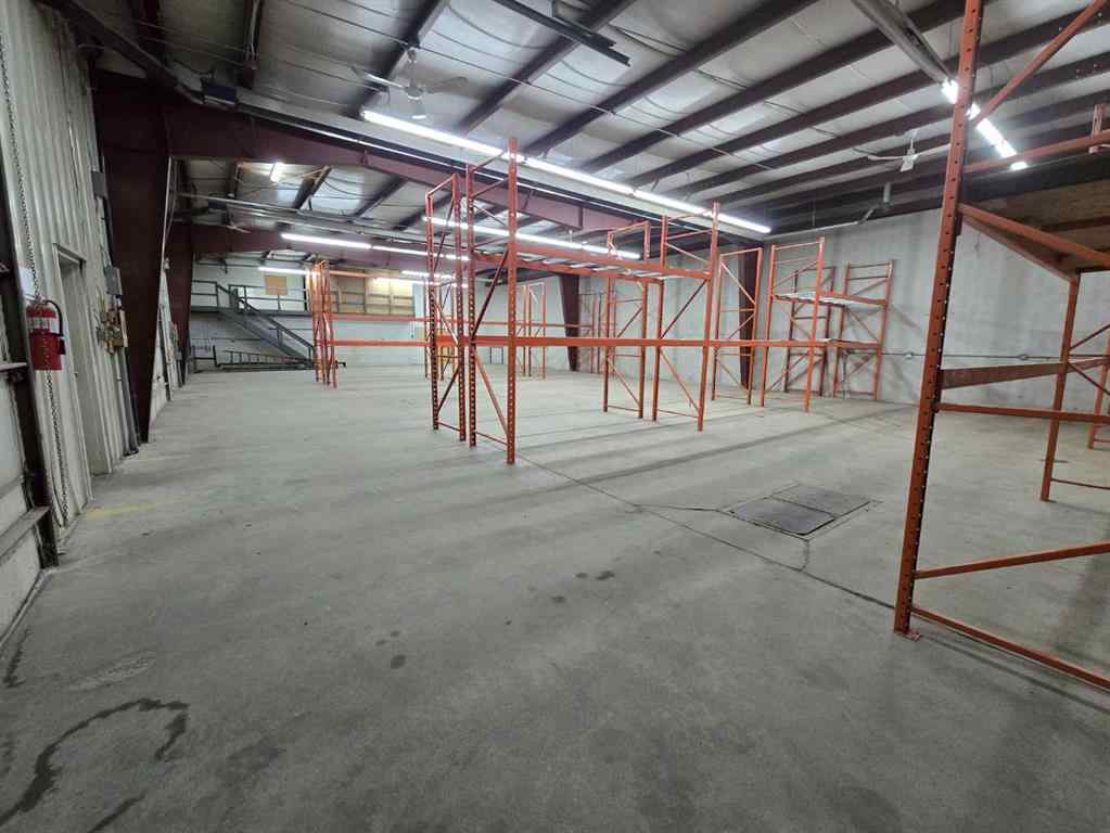 MLS® A2216425 - 4628 62 Street  in Riverside Light Industrial Park Red Deer, Commercial