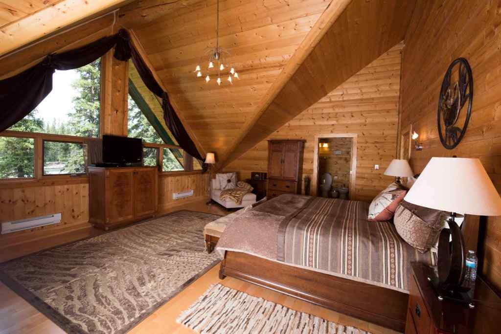 MLS® A2216524 - 104 White Avenue  in South Bragg Creek Bragg Creek, Residential