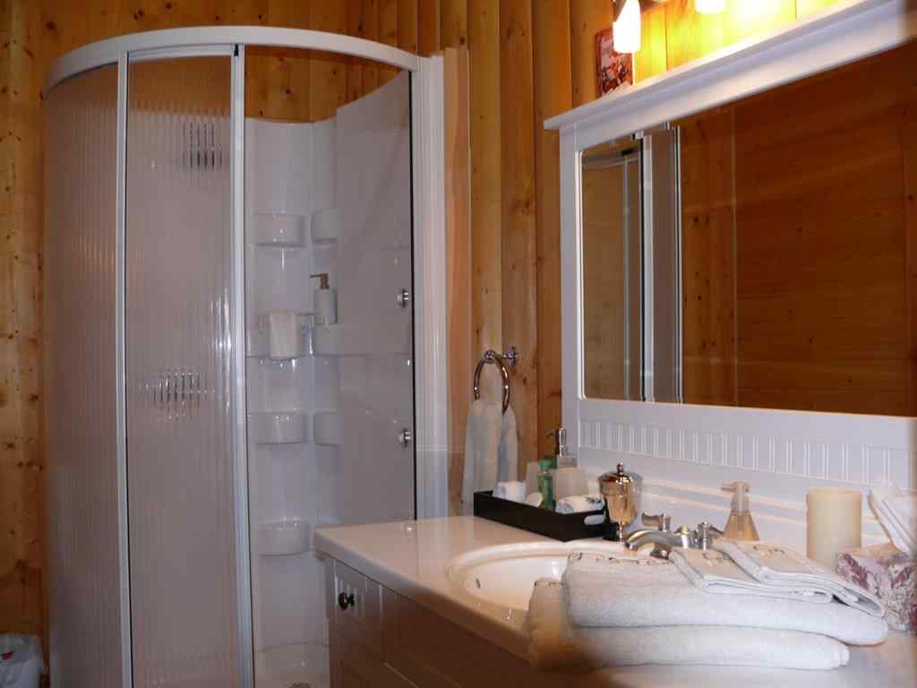 MLS® A2216524 - 104 White Avenue  in South Bragg Creek Bragg Creek, Residential
