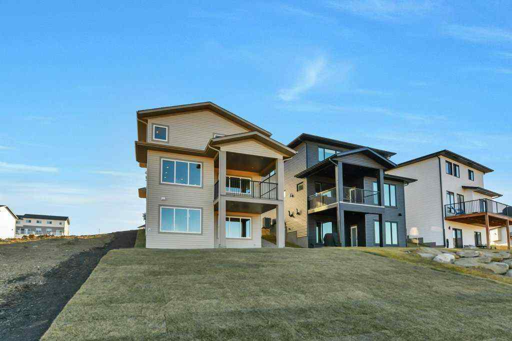 MLS&reg; # A2216709 - 7 Vincent Gate   in Vista Sylvan Lake, Residential Open Houses