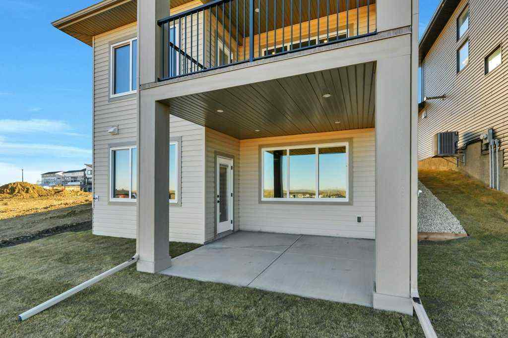 MLS&reg; # A2216709 - 7 Vincent Gate   in Vista Sylvan Lake, Residential Open Houses