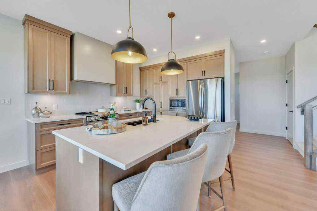 MLS&reg; # A2216709 - 7 Vincent Gate   in Vista Sylvan Lake, Residential Open Houses