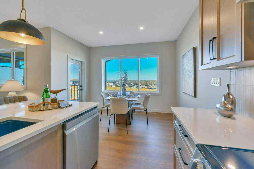 MLS&reg; # A2216709 - 7 Vincent Gate   in Vista Sylvan Lake, Residential Open Houses