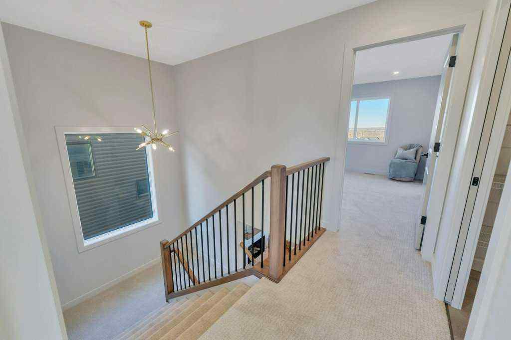 MLS&reg; # A2216709 - 7 Vincent Gate   in Vista Sylvan Lake, Residential Open Houses