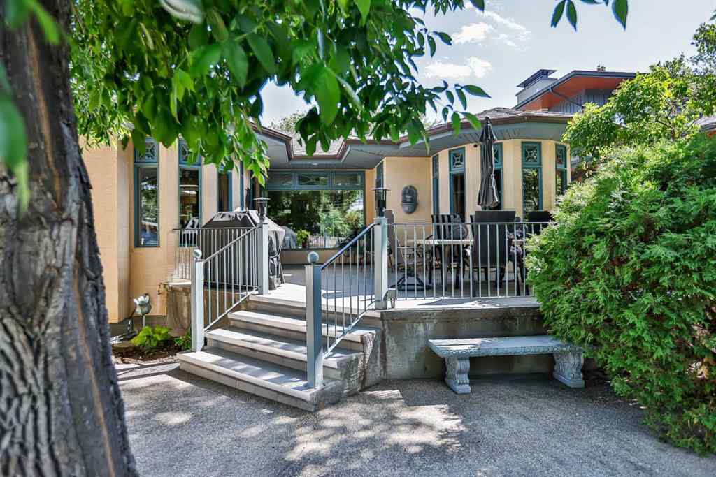 MLS® A2216766 - 3131 Parkside Drive S in Henderson Lake Lethbridge, Residential