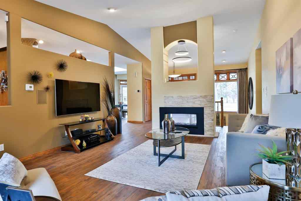 MLS® A2216766 - 3131 Parkside Drive S in Henderson Lake Lethbridge, Residential