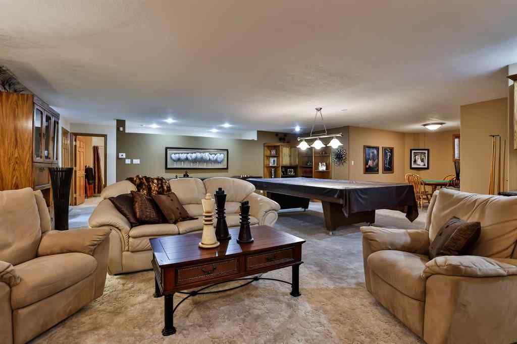 MLS® A2216766 - 3131 Parkside Drive S in Henderson Lake Lethbridge, Residential