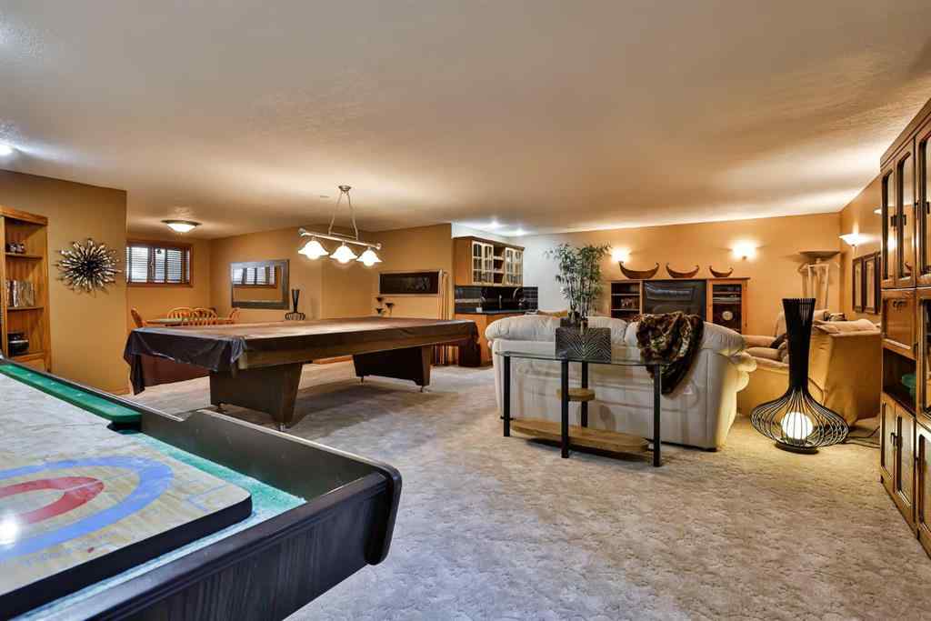 MLS® A2216766 - 3131 Parkside Drive S in Henderson Lake Lethbridge, Residential