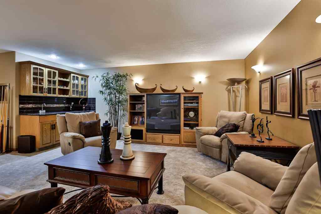 MLS® A2216766 - 3131 Parkside Drive S in Henderson Lake Lethbridge, Residential