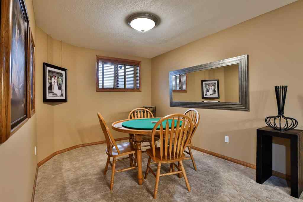 MLS® A2216766 - 3131 Parkside Drive S in Henderson Lake Lethbridge, Residential