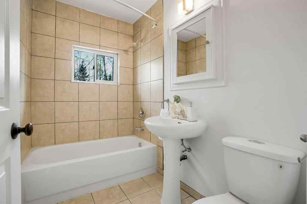 MLS® A2216811 - Unit #31 29066 Range Road 52   in Winchell Lake Est Rural Mountain View County, Residential