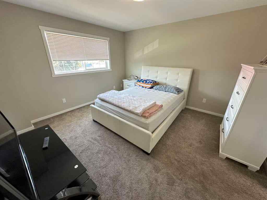 MLS® A2216884 - 1004 Minto Street  in NONE Penhold, Residential