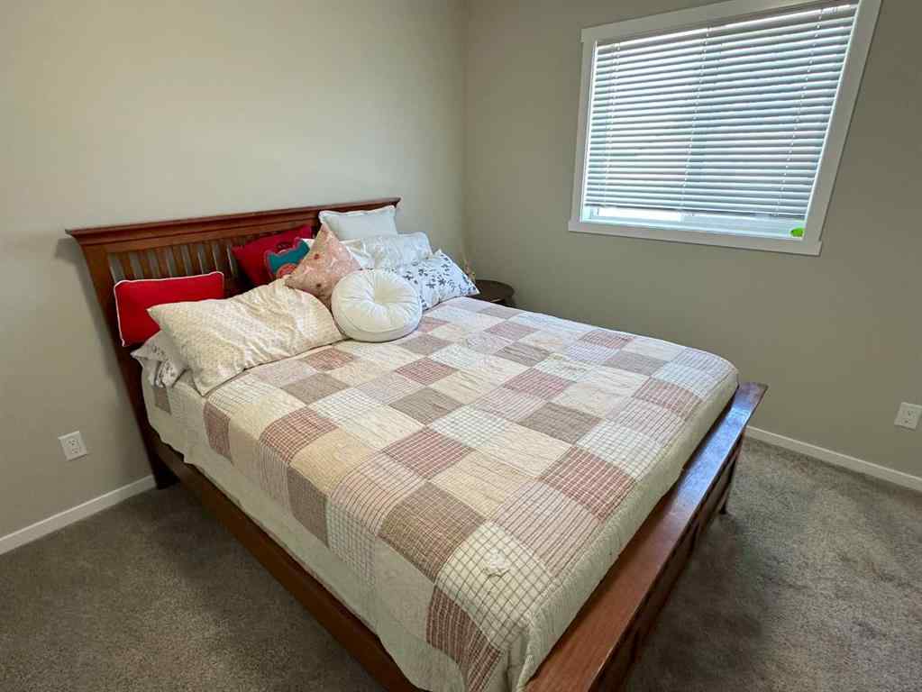MLS® A2216884 - 1004 Minto Street  in NONE Penhold, Residential