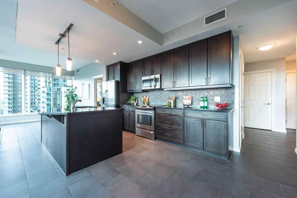 MLS® A2216900 - Unit #1307 211 13 Avenue SE in Beltline Calgary, Residential