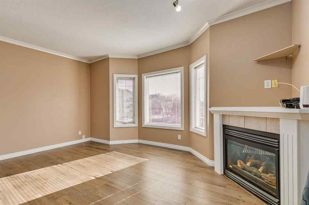 MLS® A2216966 - Unit #204 7 Lineham Avenue  in Heritage Okotoks Okotoks, Residential
