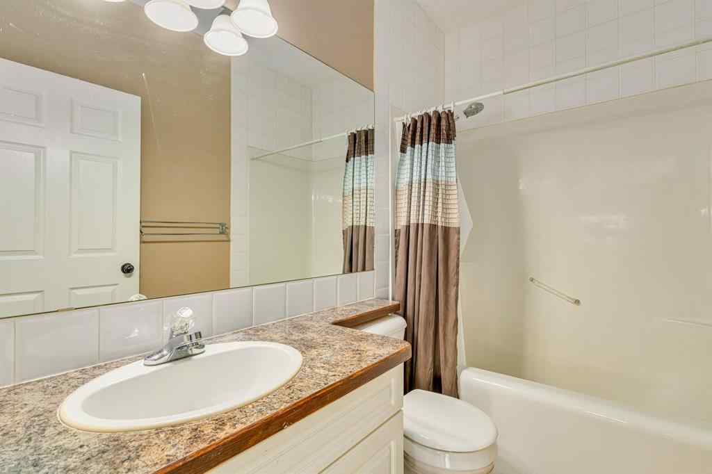 MLS® A2216966 - Unit #204 7 Lineham Avenue  in Heritage Okotoks Okotoks, Residential