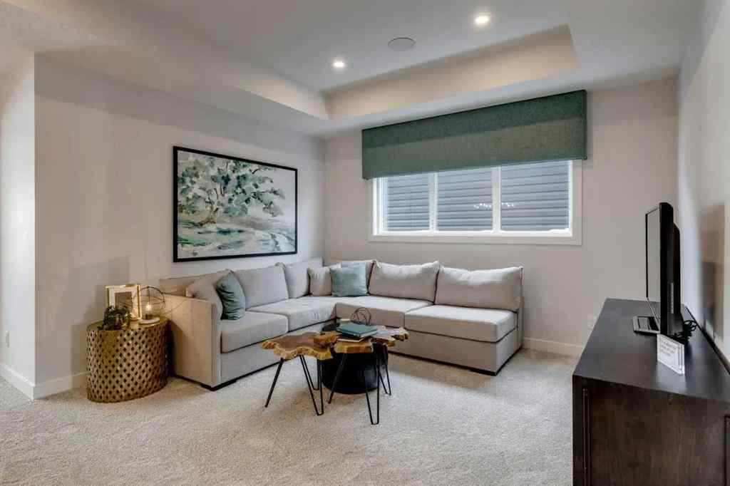 MLS® A2217002 - 63 Creekstone Common SW in Pine Creek Calgary, Residential