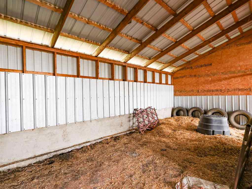 MLS® A2217028 -  20070 TWP 40-4   in NONE Rural Stettler No. 6, County of, Agri-Business