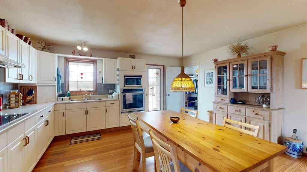 MLS® A2217028 -  20070 TWP 40-4   in NONE Rural Stettler No. 6, County of, Agri-Business