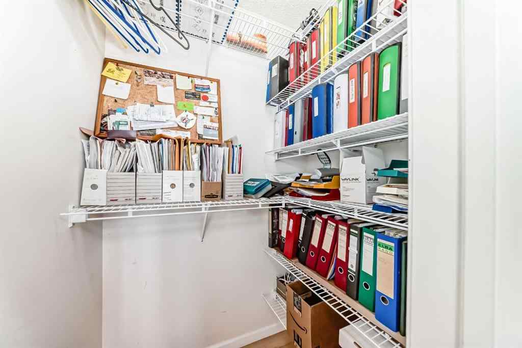 MLS® A2217052 - 82 Citadel Vista Close NW in Citadel Calgary, Residential