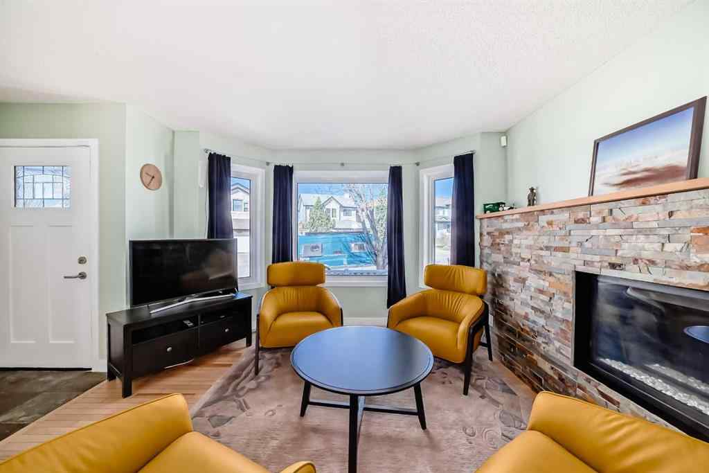 MLS® A2217052 - 82 Citadel Vista Close NW in Citadel Calgary, Residential