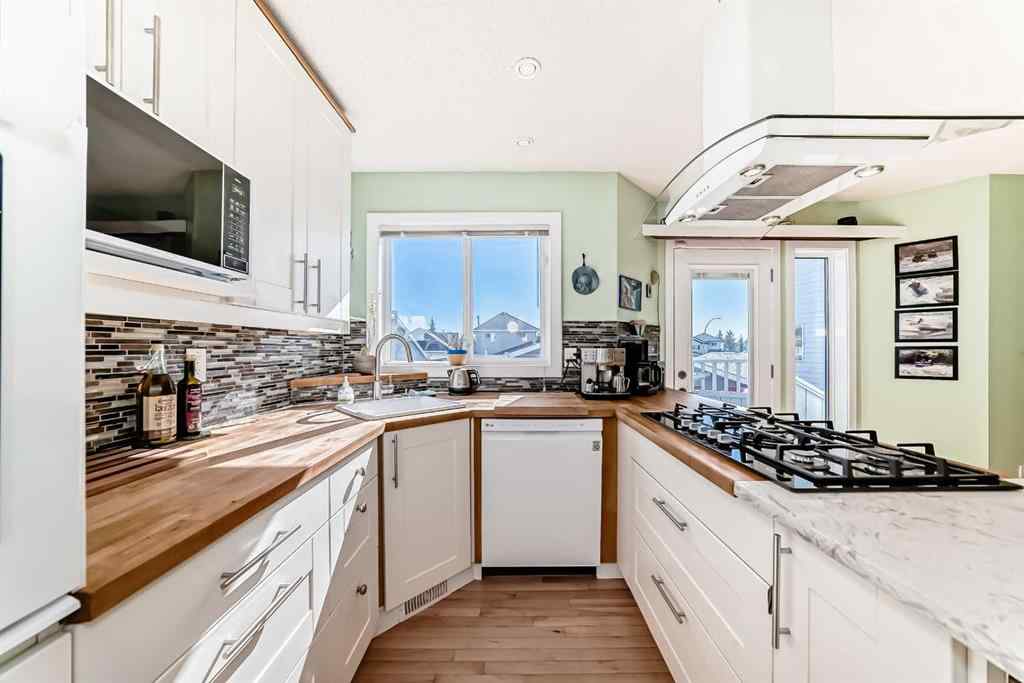 MLS® A2217052 - 82 Citadel Vista Close NW in Citadel Calgary, Residential