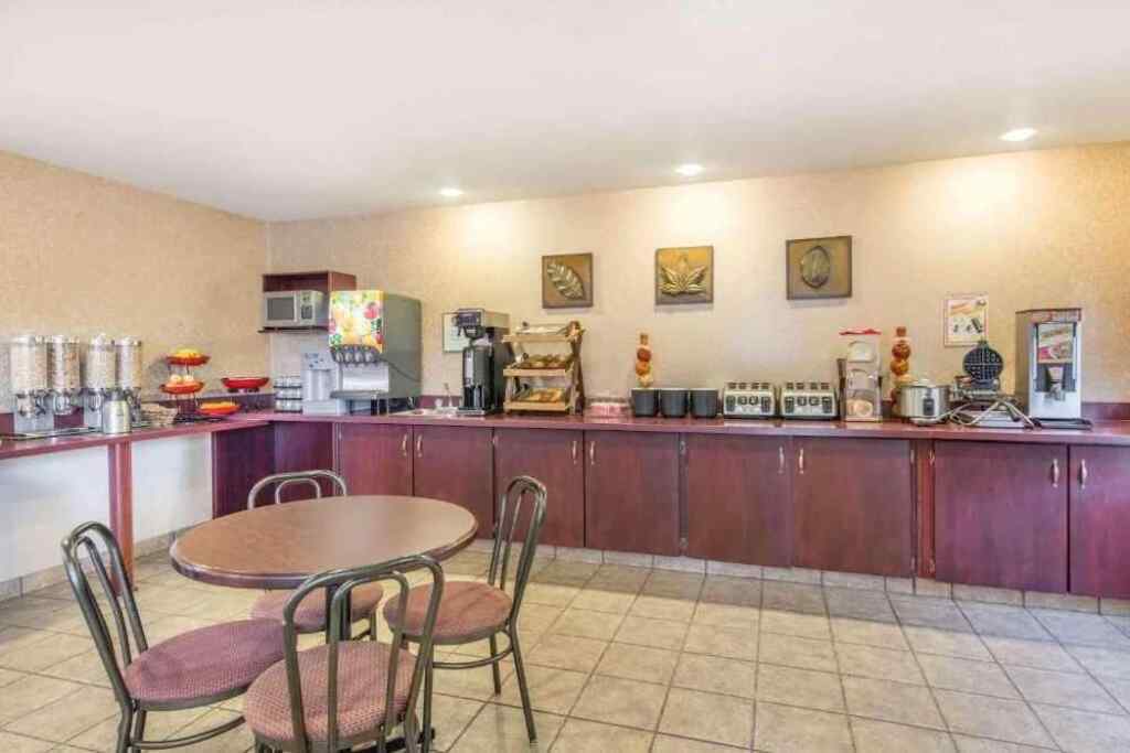 MLS® A2217098 - 5610 44 Street  in West Lloydminster Lloydminster, Commercial