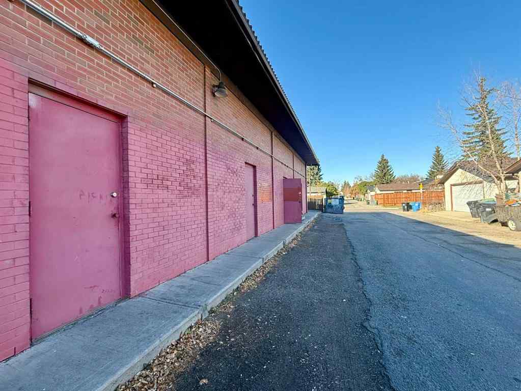 MLS® A2217131 - Unit #18 3304 64 Street  in Temple Calgary, Commercial