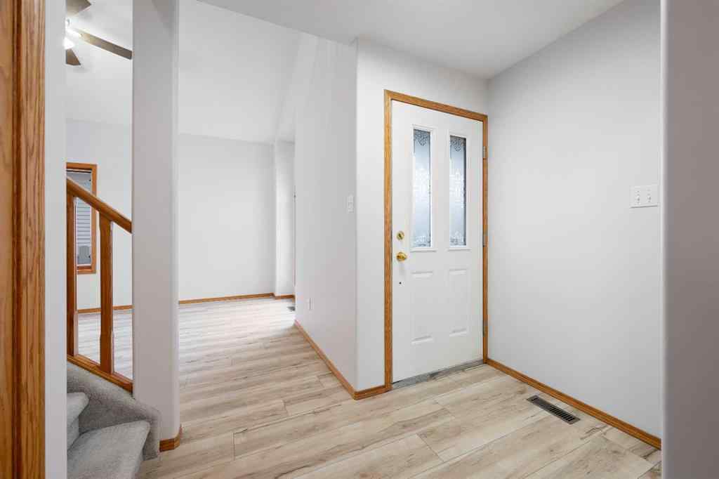 MLS® A2217142 - 4006 59 Avenue Close  in Southridge Lloydminster, Residential