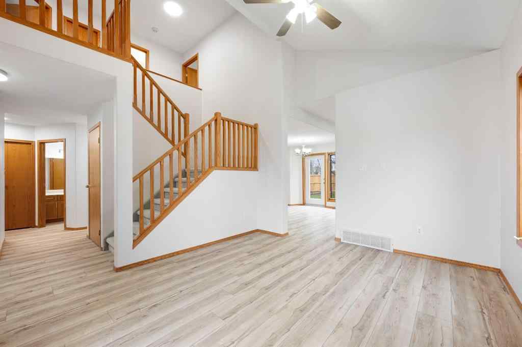 MLS® A2217142 - 4006 59 Avenue Close  in Southridge Lloydminster, Residential