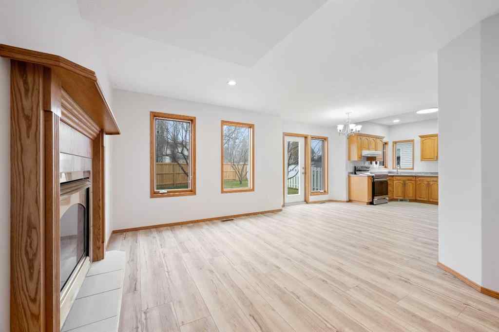 MLS® A2217142 - 4006 59 Avenue Close  in Southridge Lloydminster, Residential