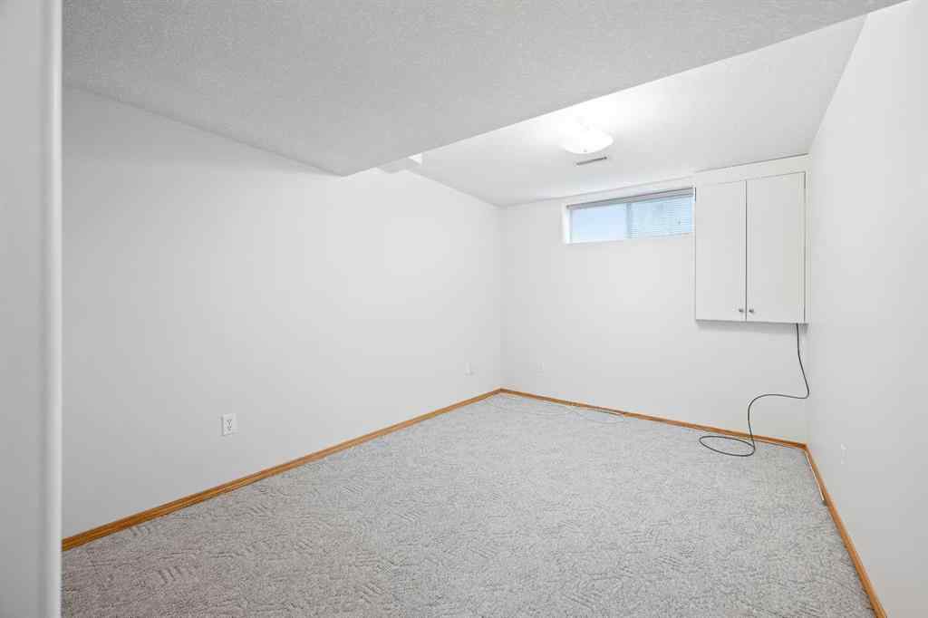 MLS® A2217142 - 4006 59 Avenue Close  in Southridge Lloydminster, Residential