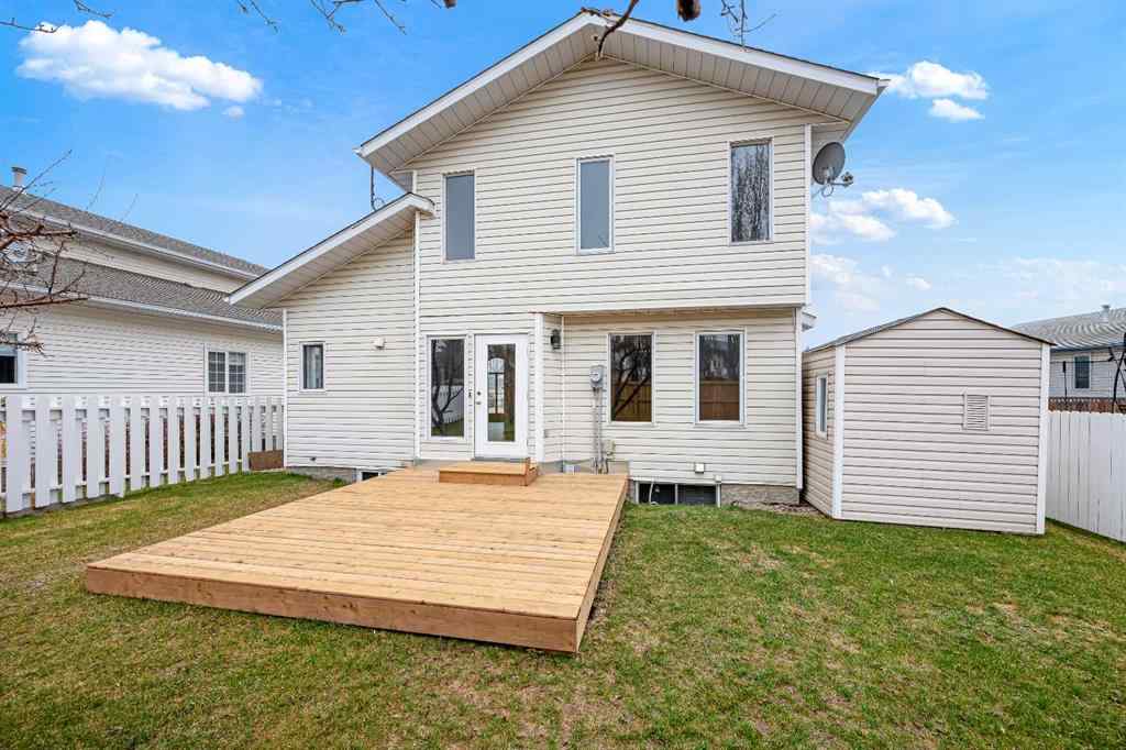 MLS® A2217142 - 4006 59 Avenue Close  in Southridge Lloydminster, Residential