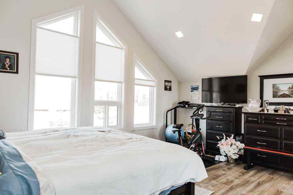 MLS® A2217166 - 49-13417 TWP RD 752A   in Hilliard\'s Bay Rural Big Lakes County, Residential