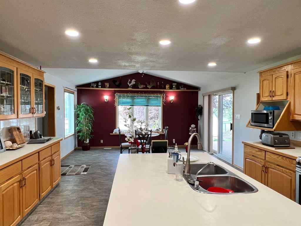 MLS® A2217186 - 5204 48 Street  in NONE Valleyview, Residential