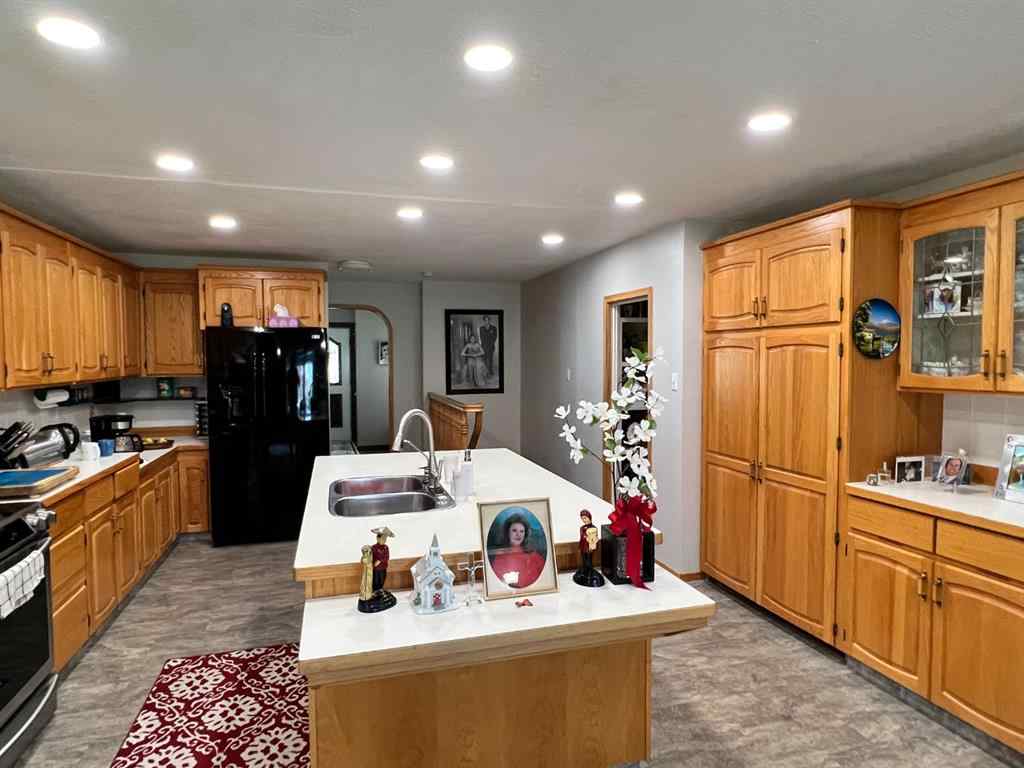 MLS® A2217186 - 5204 48 Street  in NONE Valleyview, Residential